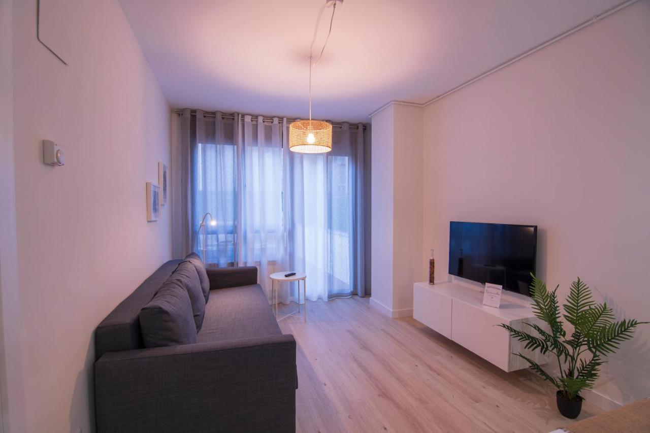 La Terraza De La Vega - Ubicacion Inmejorable , Wifi , Terraza Y Parking Gratuito Leilighet Oviedo Eksteriør bilde
